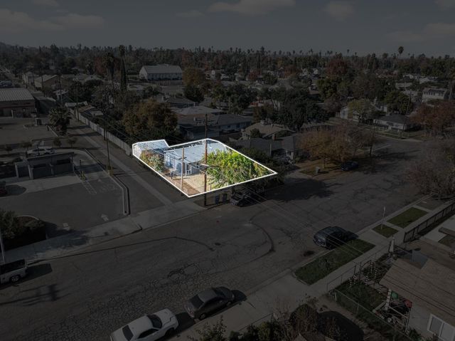 622 S 11th Street, Fresno, CA 93702