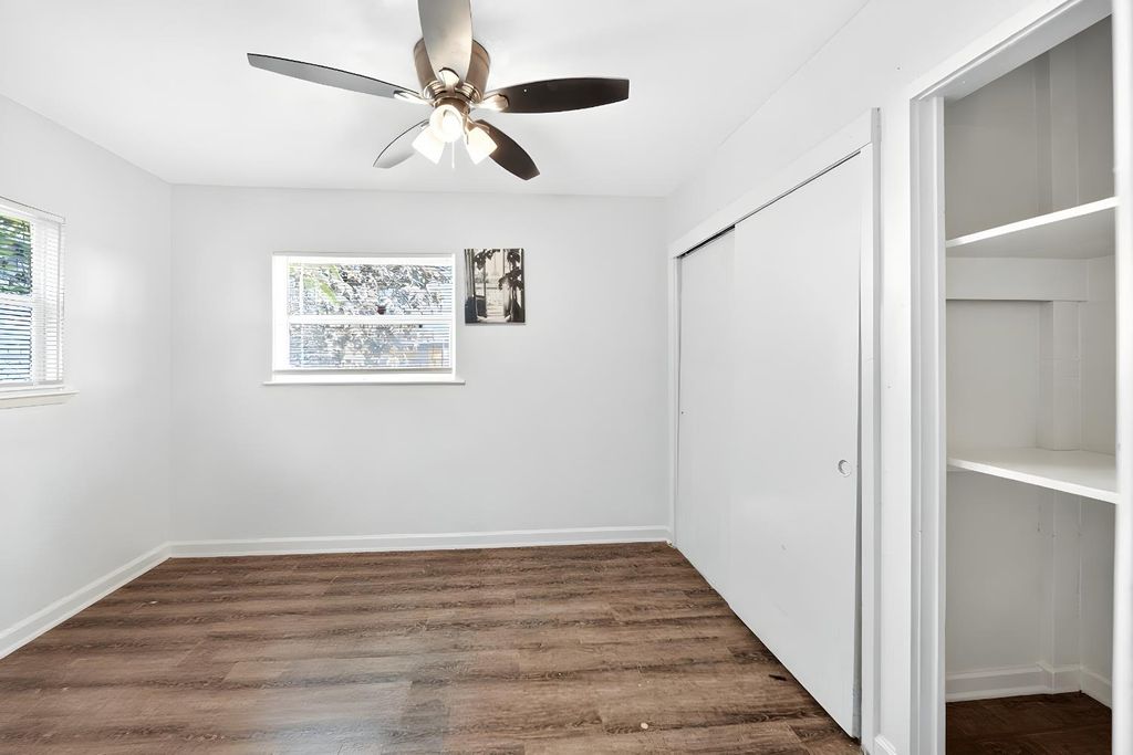 Image 32 of property listing at 622 S 11th Street, Fresno, CA 93702