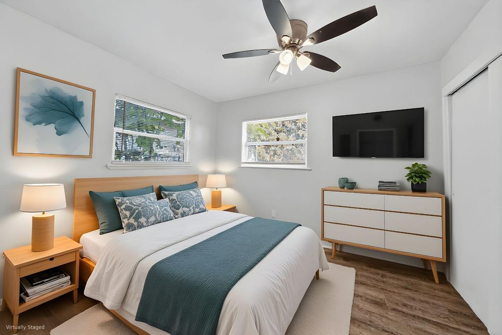 Image 35 of property listing at 622 S 11th Street, Fresno, CA 93702