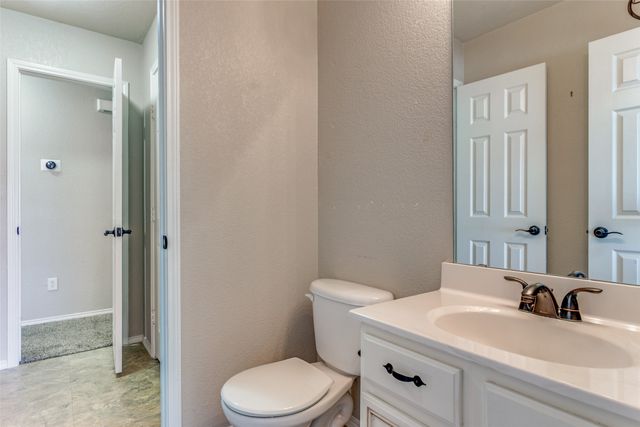 941 La Sierra Drive, Crowley, TX 76036