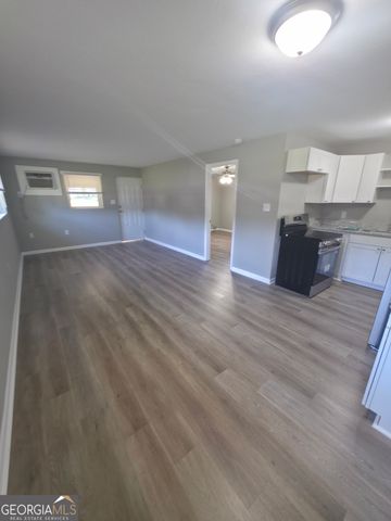 2000 Hollis Street, Athens, GA 30605