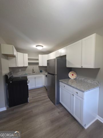 2000 Hollis Street, Athens, GA 30605