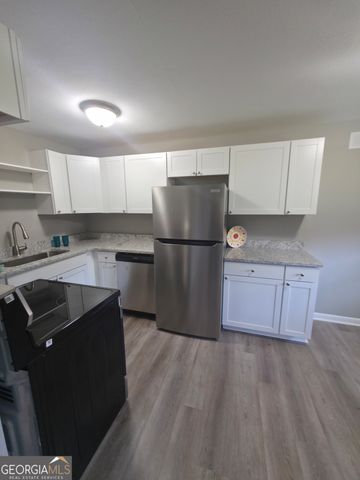 2000 Hollis Street, Athens, GA 30605