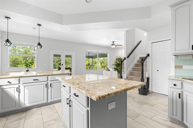9240 SAN MARTIN BOULEVARD NE, St Petersburg, FL 33702
