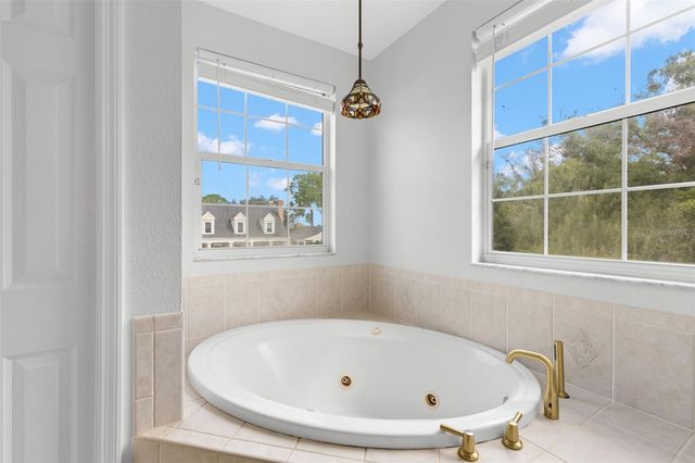 9240 SAN MARTIN BOULEVARD NE, St Petersburg, FL 33702