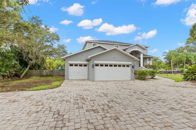 9240 SAN MARTIN BOULEVARD NE, St Petersburg, FL 33702