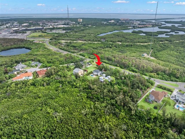 9240 SAN MARTIN BOULEVARD NE, St Petersburg, FL 33702
