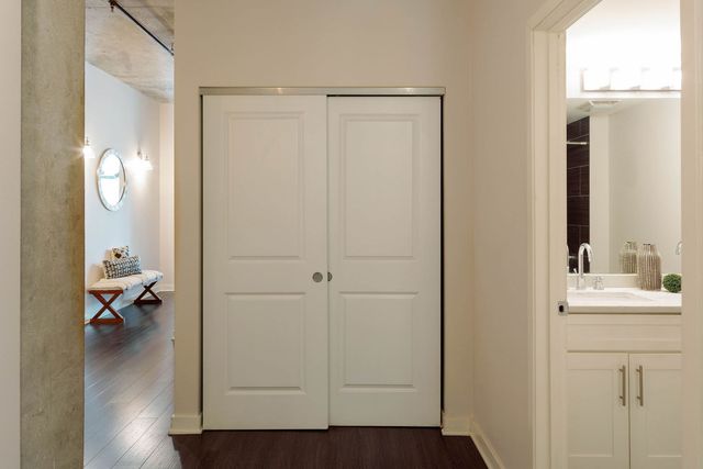 50 E 16th Street 402, Chicago, IL 60616