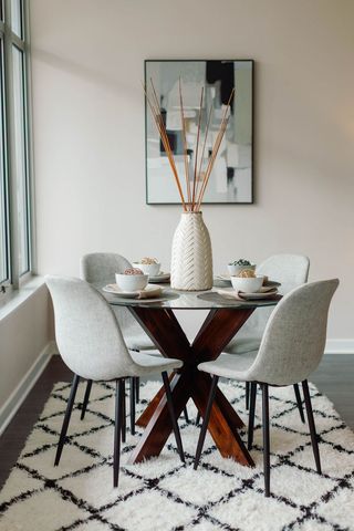 50 E 16th Street 402, Chicago, IL 60616