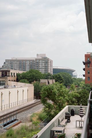 50 E 16th Street 402, Chicago, IL 60616