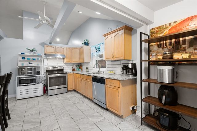 41 Indiana Avenue, Cumberland, RI 02864