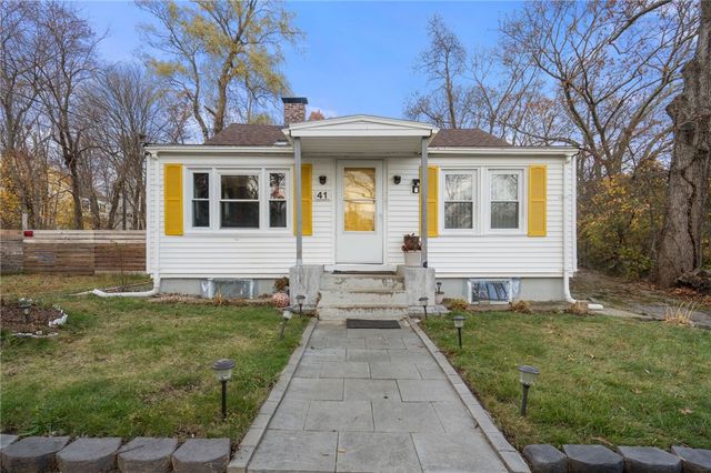 41 Indiana Avenue, Cumberland, RI 02864