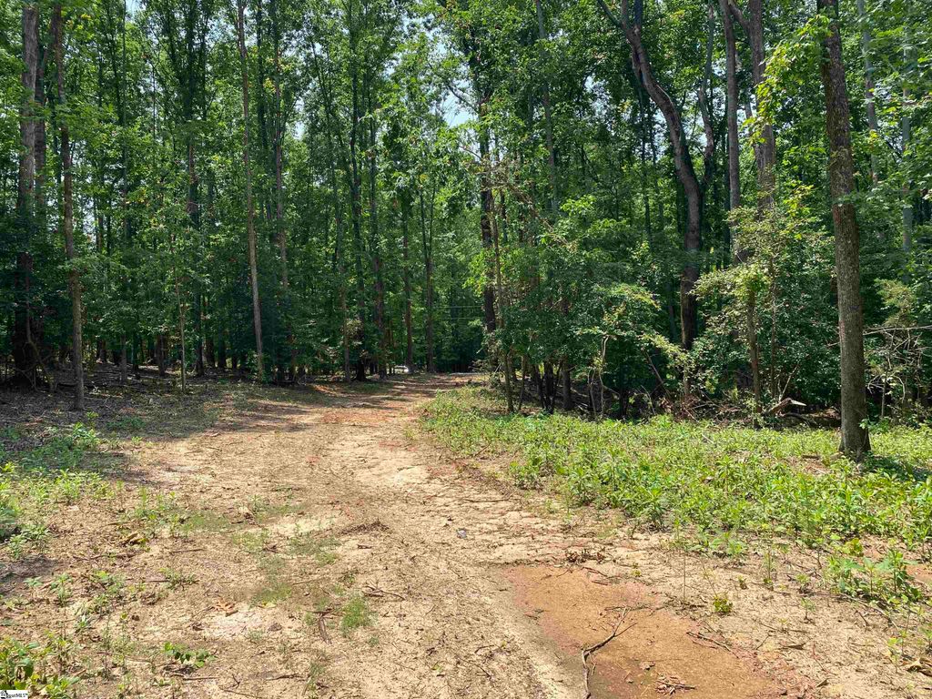 211 Gerald Drive, Simpsonville, SC 29681