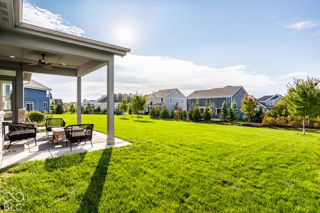 83 Chatham Green Court, Westfield, IN 46074