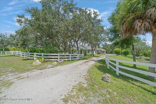 1740 Villa Espana Trail, Melbourne, FL 32935