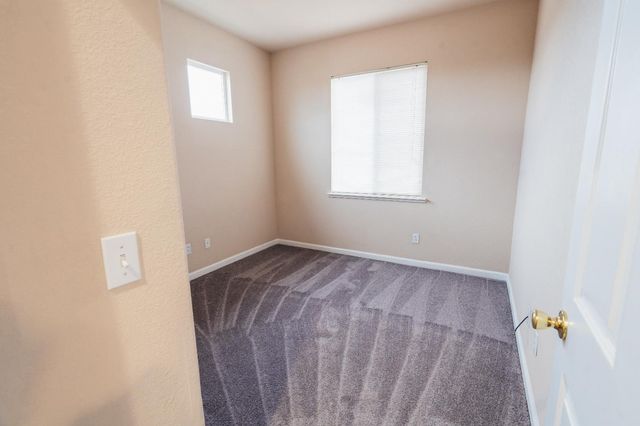 4315 Strathmore Pl, Merced, CA 95348