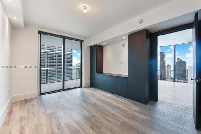 1010 Brickell Avenue 3905, Miami, FL 33131