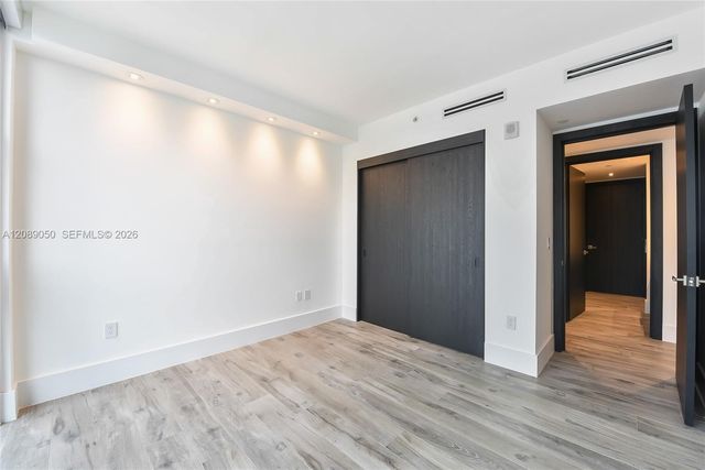1010 Brickell Avenue 3905, Miami, FL 33131