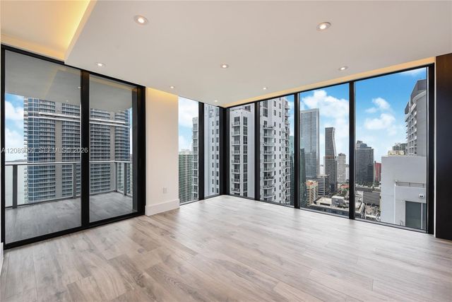 1010 Brickell Avenue 3905, Miami, FL 33131
