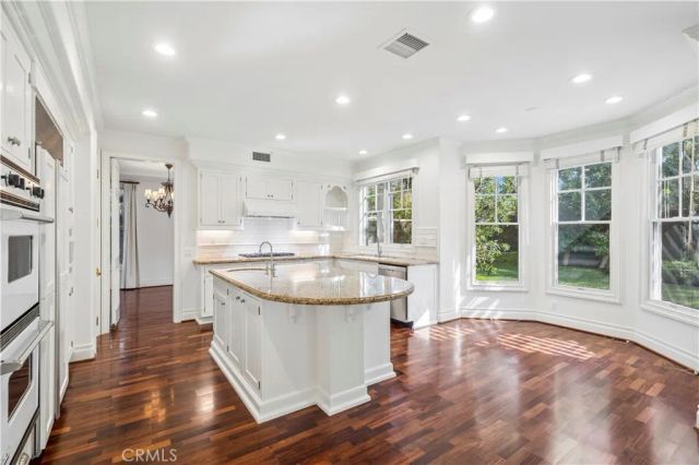 15 Jupiter Hills Drive, Newport Beach, CA 92660
