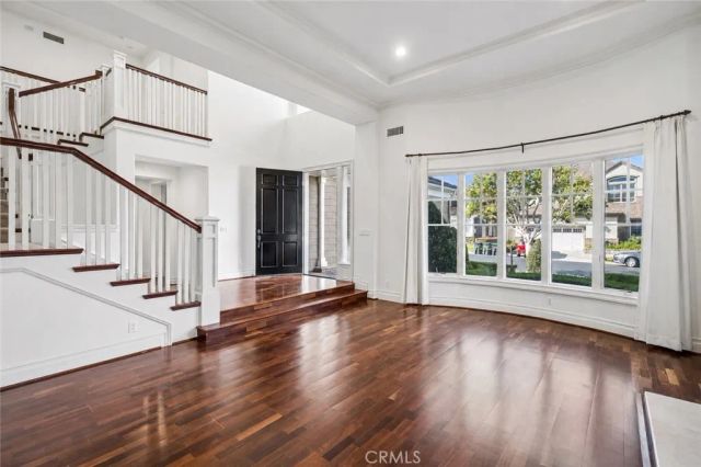 15 Jupiter Hills Drive, Newport Beach, CA 92660