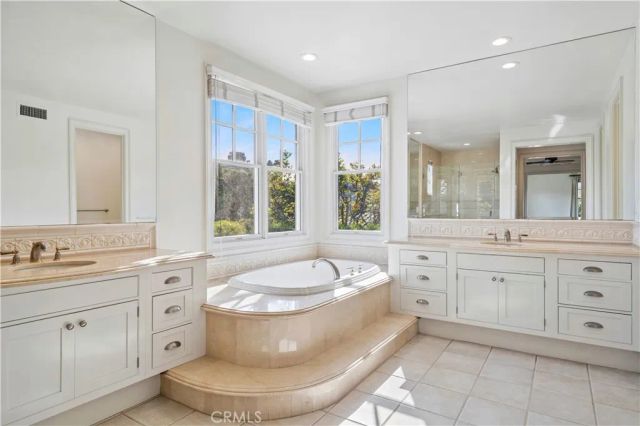 15 Jupiter Hills Drive, Newport Beach, CA 92660