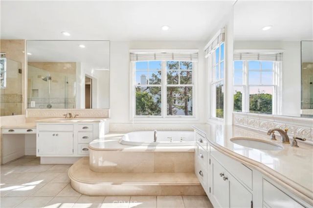 15 Jupiter Hills Drive, Newport Beach, CA 92660
