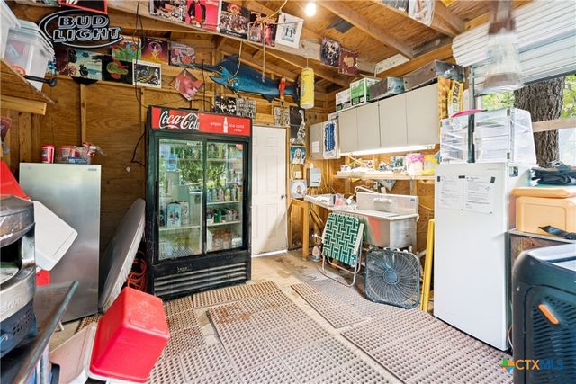 8570 River Road, New Braunfels, TX 78132