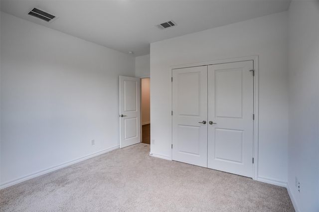 114 Stinchcomb RD, Hutto, TX 78634