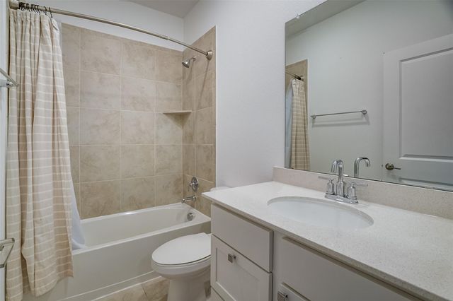 114 Stinchcomb RD, Hutto, TX 78634