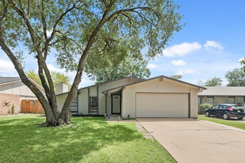 3911 Marywood Drive, Spring, TX 77388