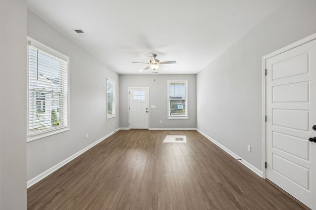 347 Carver Connection, Lebanon, TN 37087