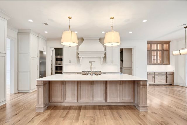 674 BUSHWILLOW LN, Collierville, TN 38017