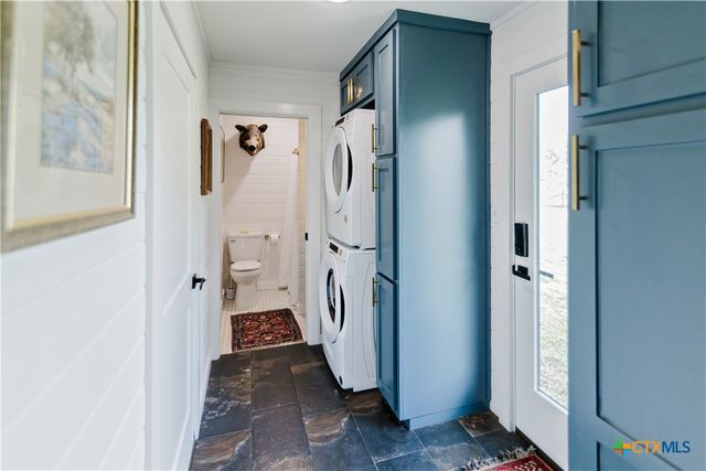 522 Mulberry Road, Cuero, TX 77954