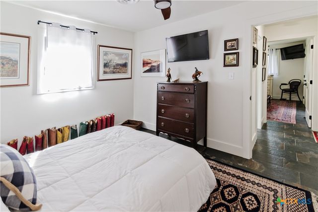 522 Mulberry Road, Cuero, TX 77954