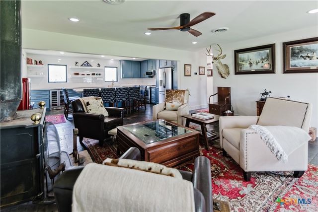 522 Mulberry Road, Cuero, TX 77954