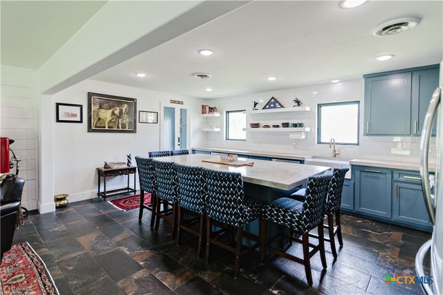 522 Mulberry Road, Cuero, TX 77954