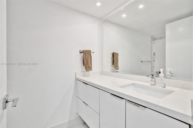 1201 S Ocean Drive 1407S, Hollywood, FL 33019