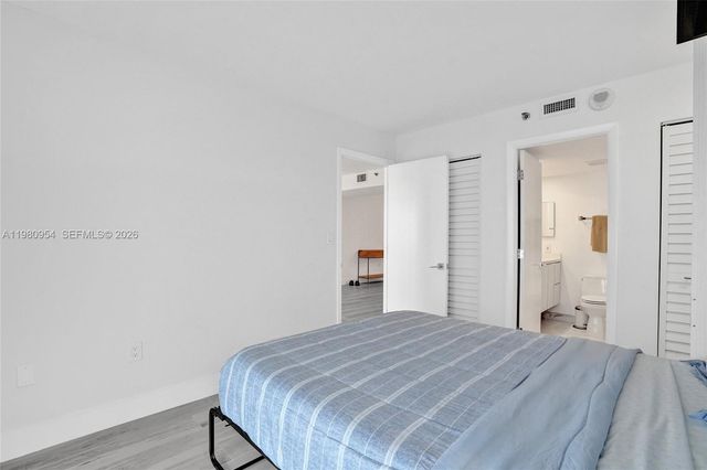 1201 S Ocean Drive 1407S, Hollywood, FL 33019
