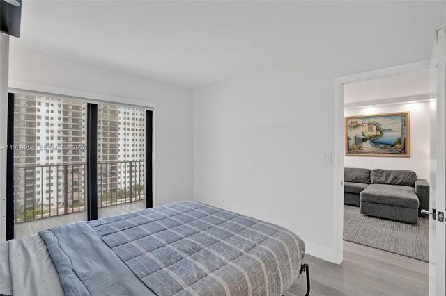 1201 S Ocean Drive 1407S, Hollywood, FL 33019