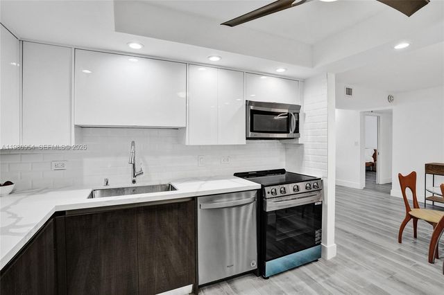 1201 S Ocean Drive 1407S, Hollywood, FL 33019