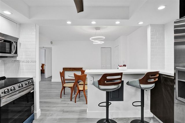 1201 S Ocean Drive 1407S, Hollywood, FL 33019