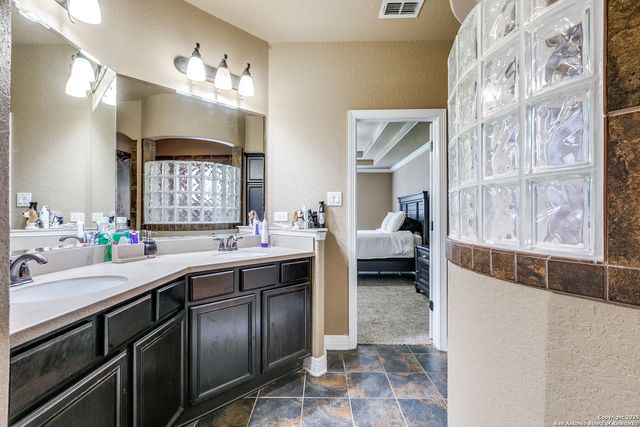8218 Western Way, San Antonio, TX 78254
