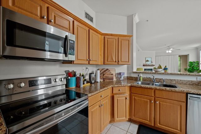 11770 Saint Andrews Place 308, Wellington, FL 33414