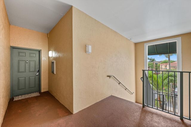 11770 Saint Andrews Place 308, Wellington, FL 33414