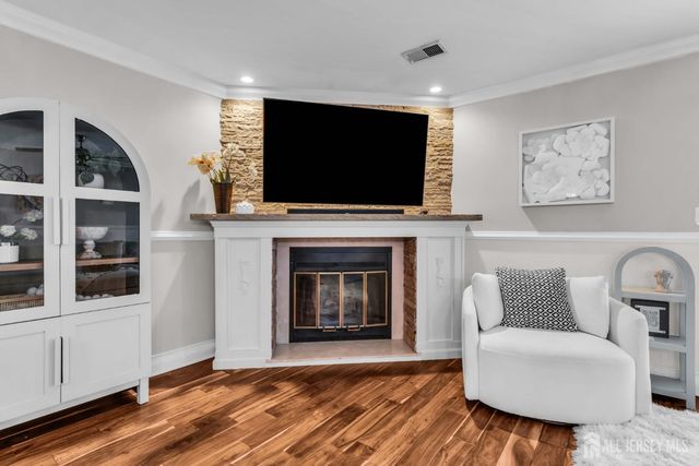 69 Lexington Circle, Old Bridge, NJ 07747