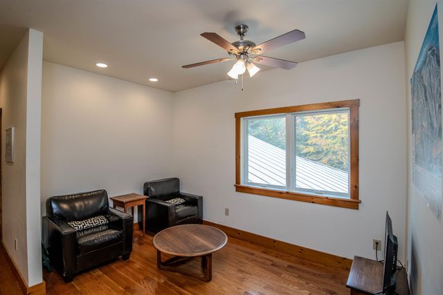 222 Andover Road, Ludlow, VT 05149