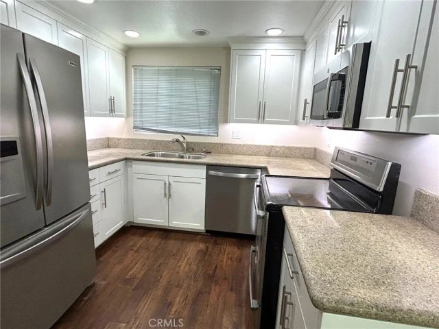 2405 Via Mariposa W 2E, Laguna Woods, CA 92637