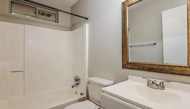 1500 Seacroft Road, James Island, SC 29412