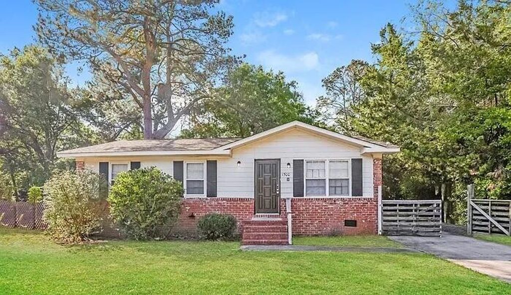 1500 Seacroft Road, James Island, SC 29412